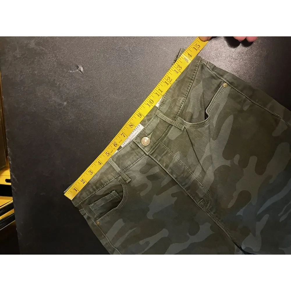 Social Standard Sanctuary Camouflage Camo High Rise Jeans Pant Skinny Ankle 8/29